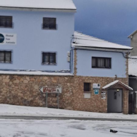Hostal San Antonio Tragacete Bagian luar foto