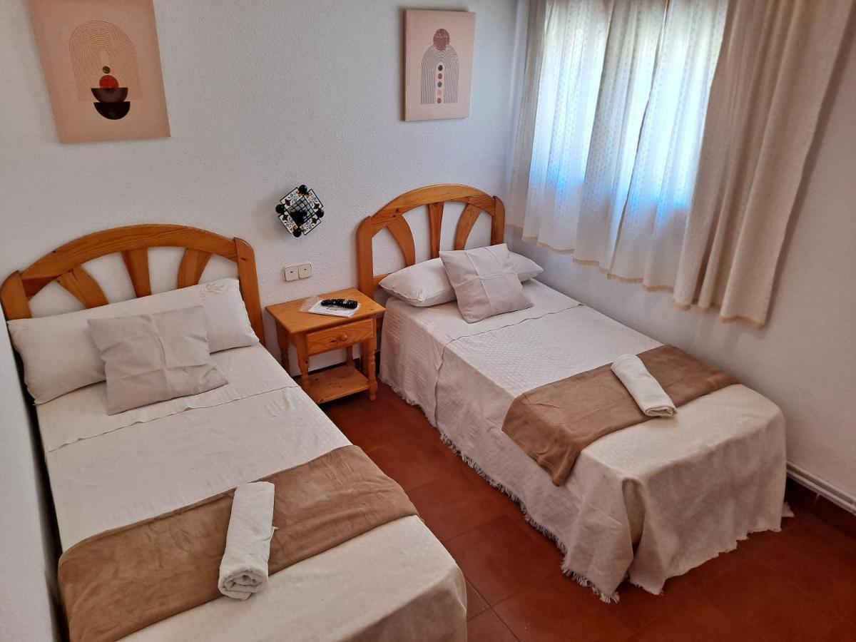 Hostal San Antonio Tragacete Bagian luar foto