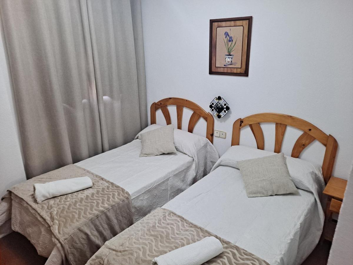 Hostal San Antonio Tragacete Bagian luar foto